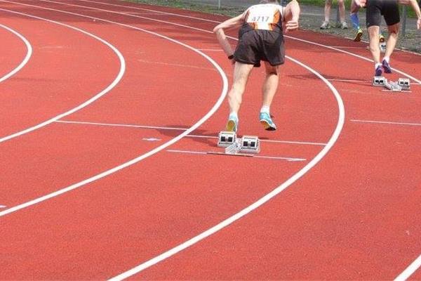 Rénovation piste d'athlétisme en PU - Sportinfrabouw NV